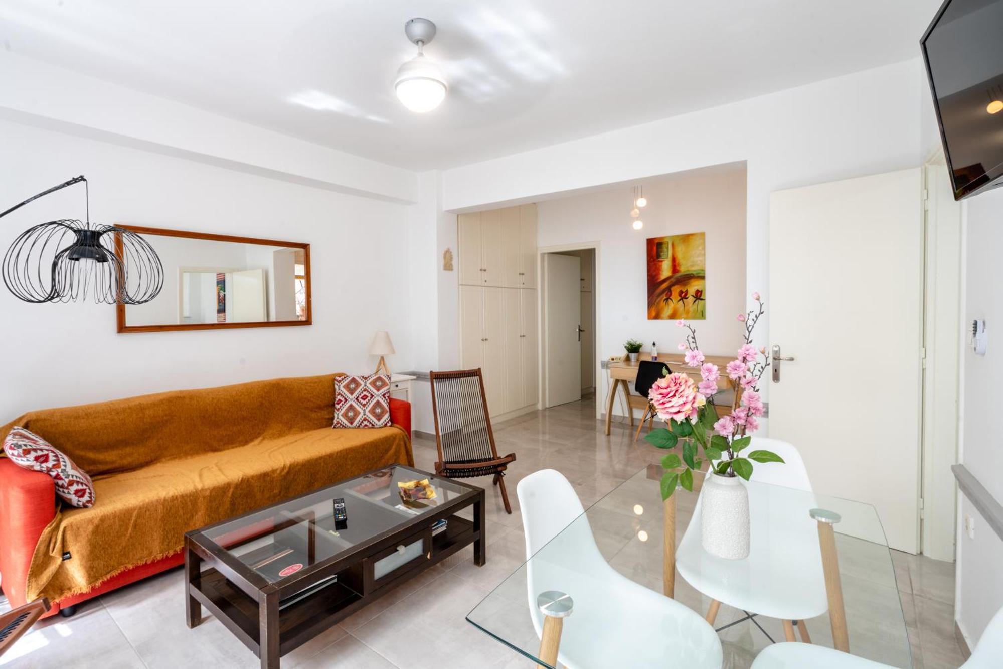 Psiri Gem From In Vivo Apartments- Spacious 1St Floor Apartment With Balcony In Athens' Historic Center المظهر الخارجي الصورة